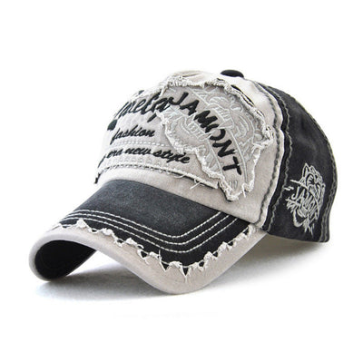 TIGER HEAD EMBROIDERED BASEBALL CAP - versaley