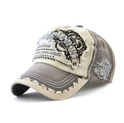 TIGER HEAD EMBROIDERED BASEBALL CAP - versaley