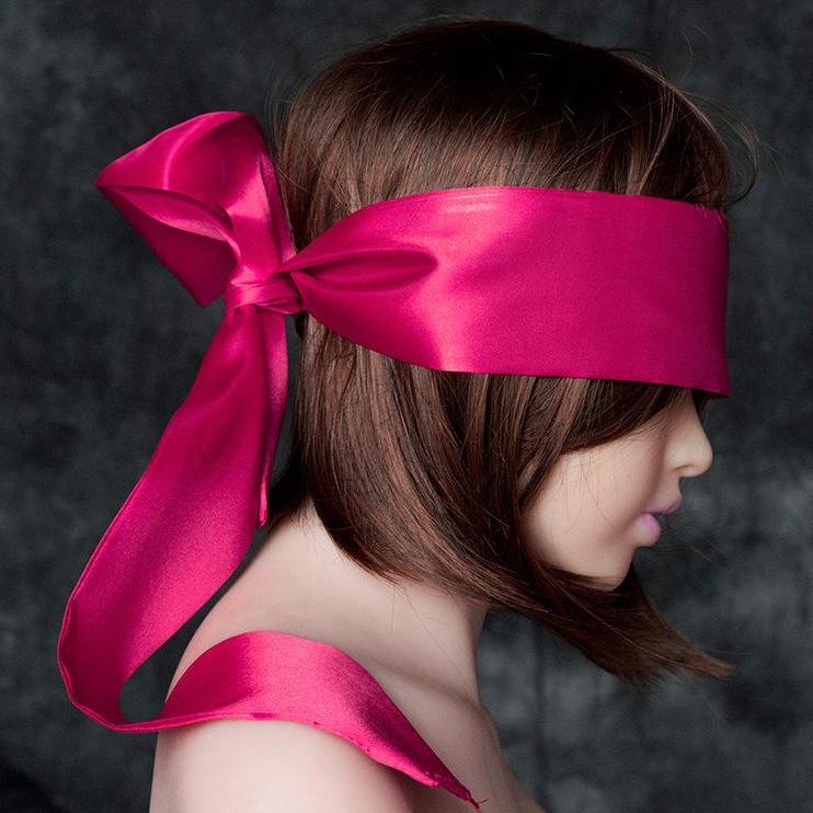 Black/rose red double-sided eye mask